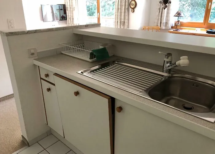 Abitaziun Silvia Sur Baselgia * Cunter